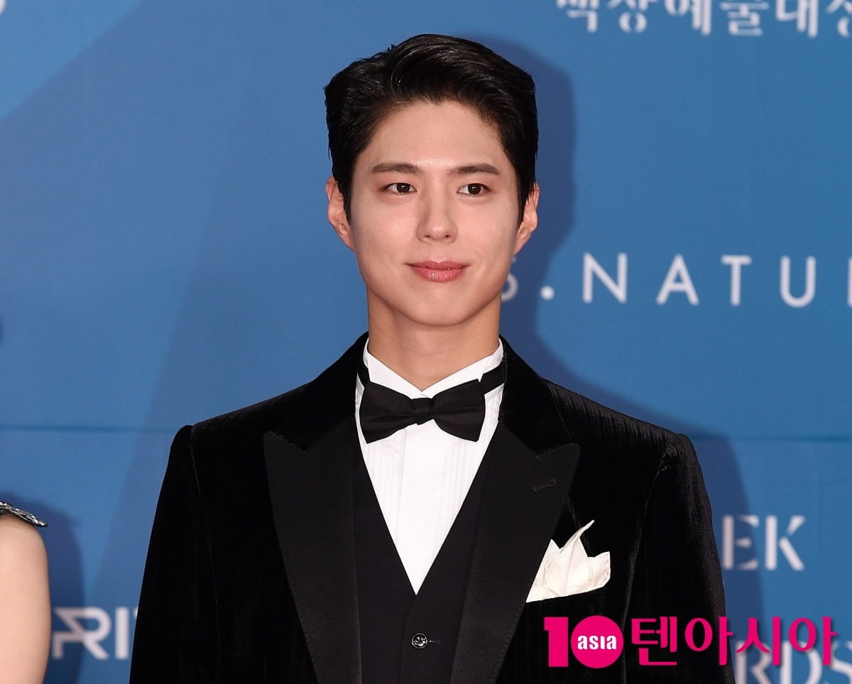 박보검, 0%대 시청률 굴욕 1년 만에…1억 9000만 뷰 돌파→3주째 화제성 1위 ('매직컬')
