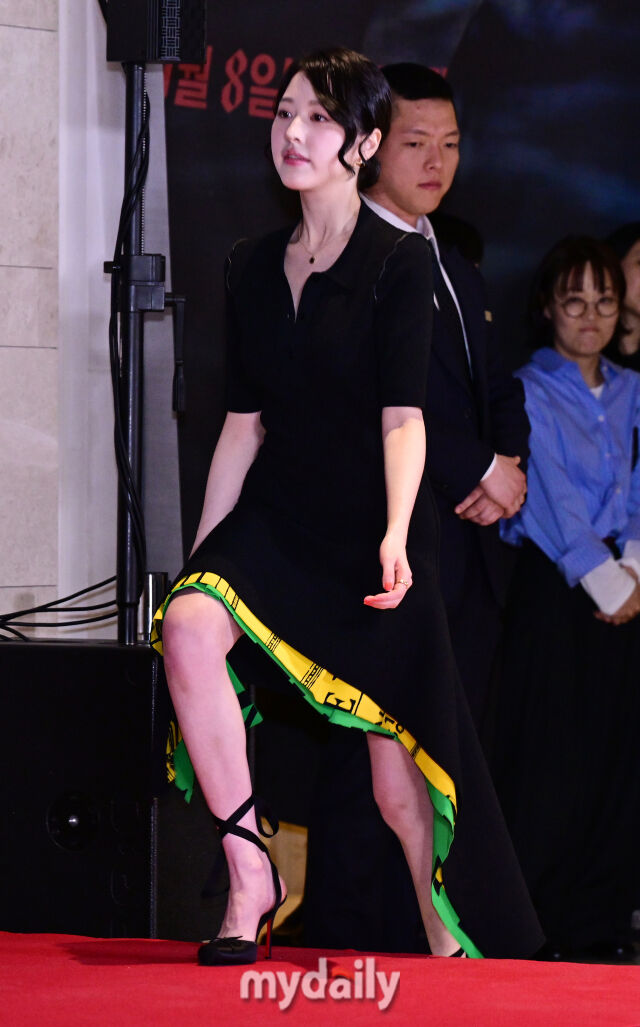 [MD포토] 장원영 언니 장다아 '우아한 등장'
