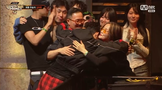 "在18岁就辍学"…Kim Haon, 在父母的泪水中 'Show Me The Money 12' 最终冠军 [综合]