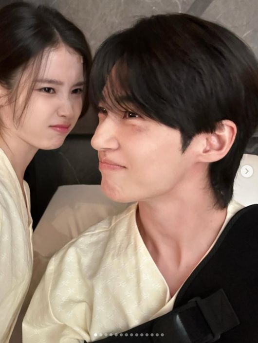 아이유♥변우석, 현실 남친 질투할 '대군쀼' 과몰입 모드