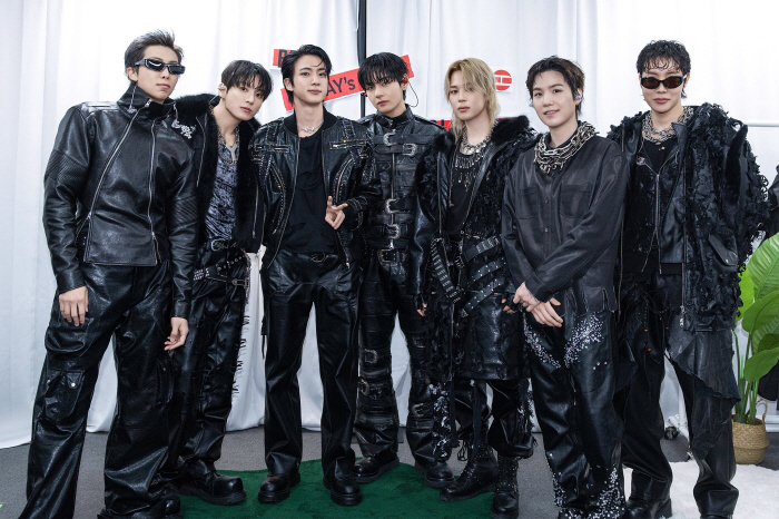 "RM→진·뷔도 파파라치에 당했다"…日 과잉 사생활 캐기 비판 확산