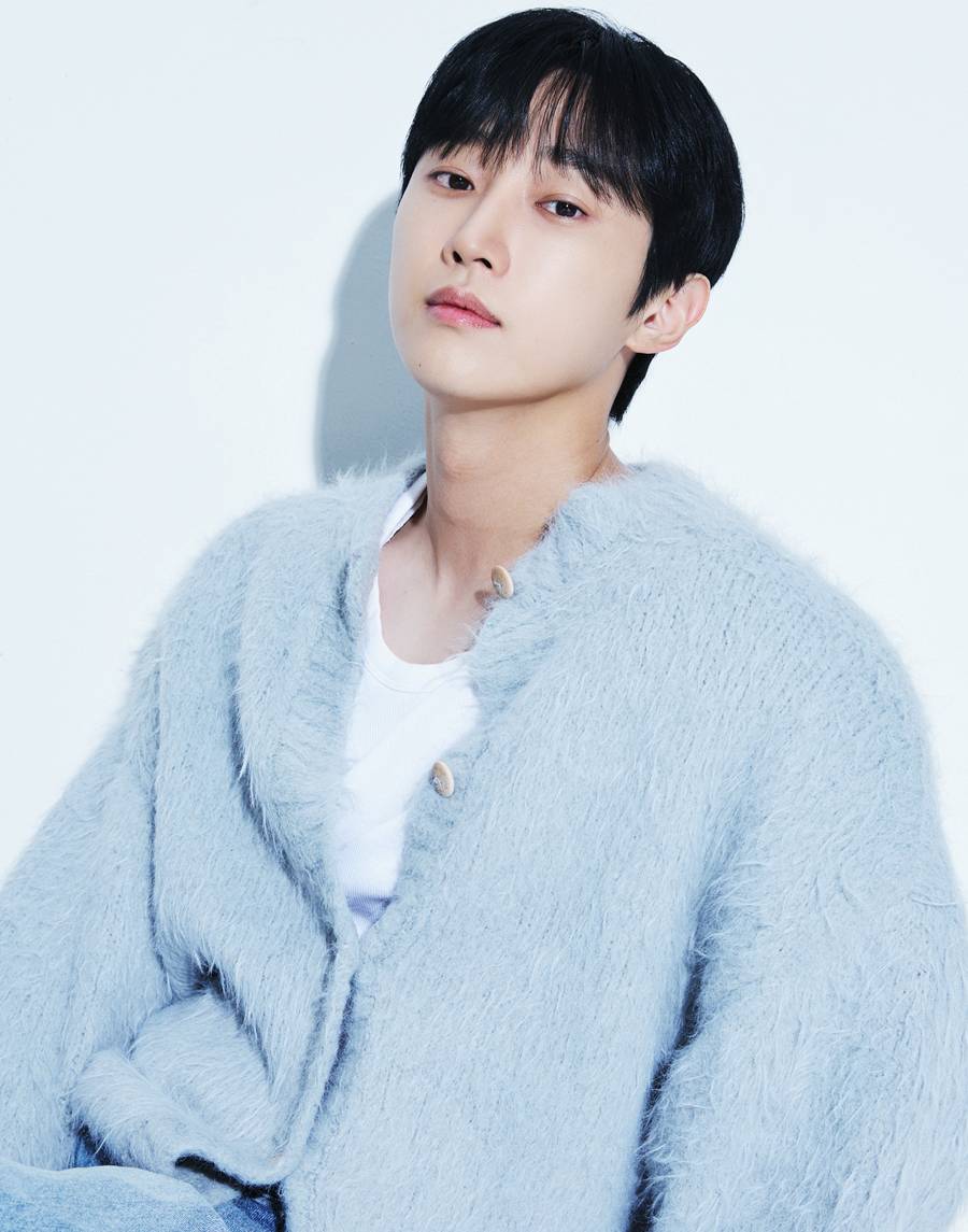 Jin-young Reunites with I.O.I After 10 Years… Producing the Pre-Released Track
