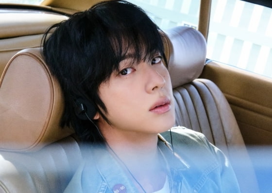방탄소년단 진, '빌보드 재팬 아티스트 100' 70주 진입…'大기록'
