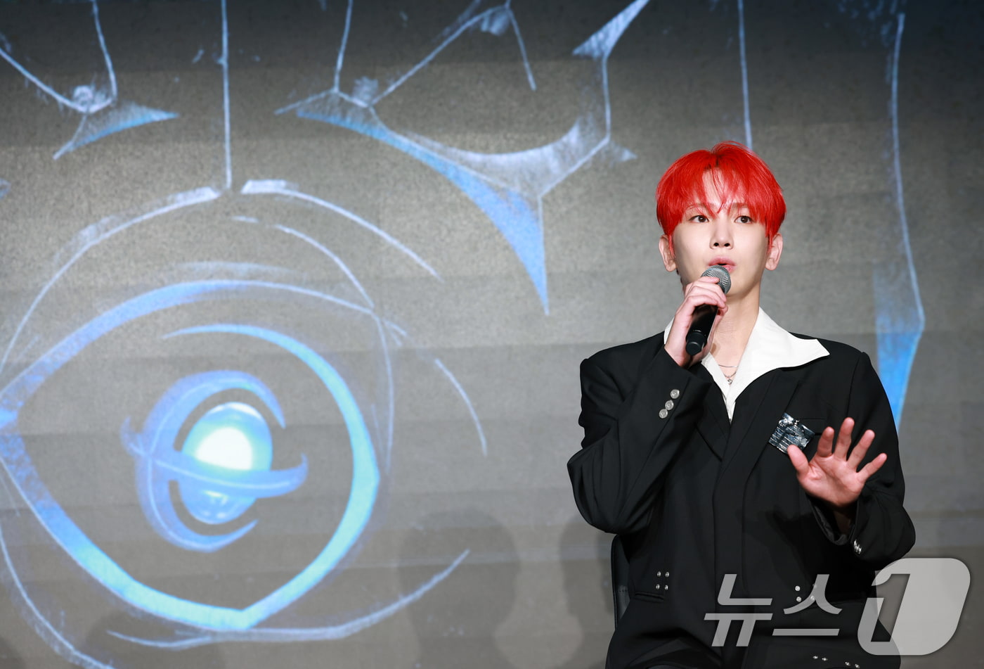 논란 딛고 가요계 복귀…샤이니 키, 대중 공감 얻을까 [N초점]