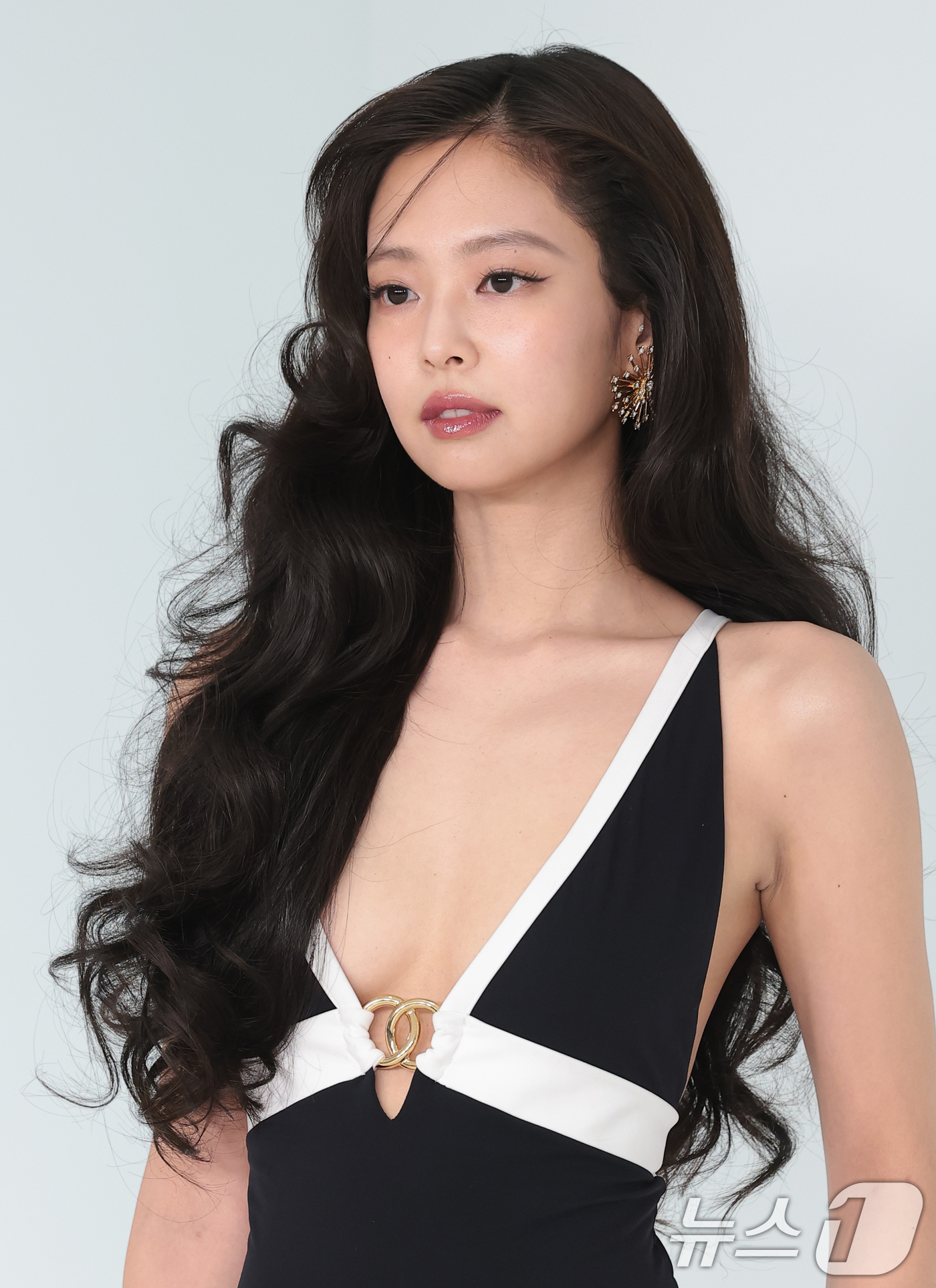 [뉴스1 ★]블랙핑크 제니, '인간 샤넬'의 압도적 존재감
