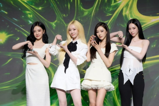 [Yoon Jun-pil’s View] aespa Targets a ‘Sweet-and-Sour’ Summer with ‘Sweet Combo’