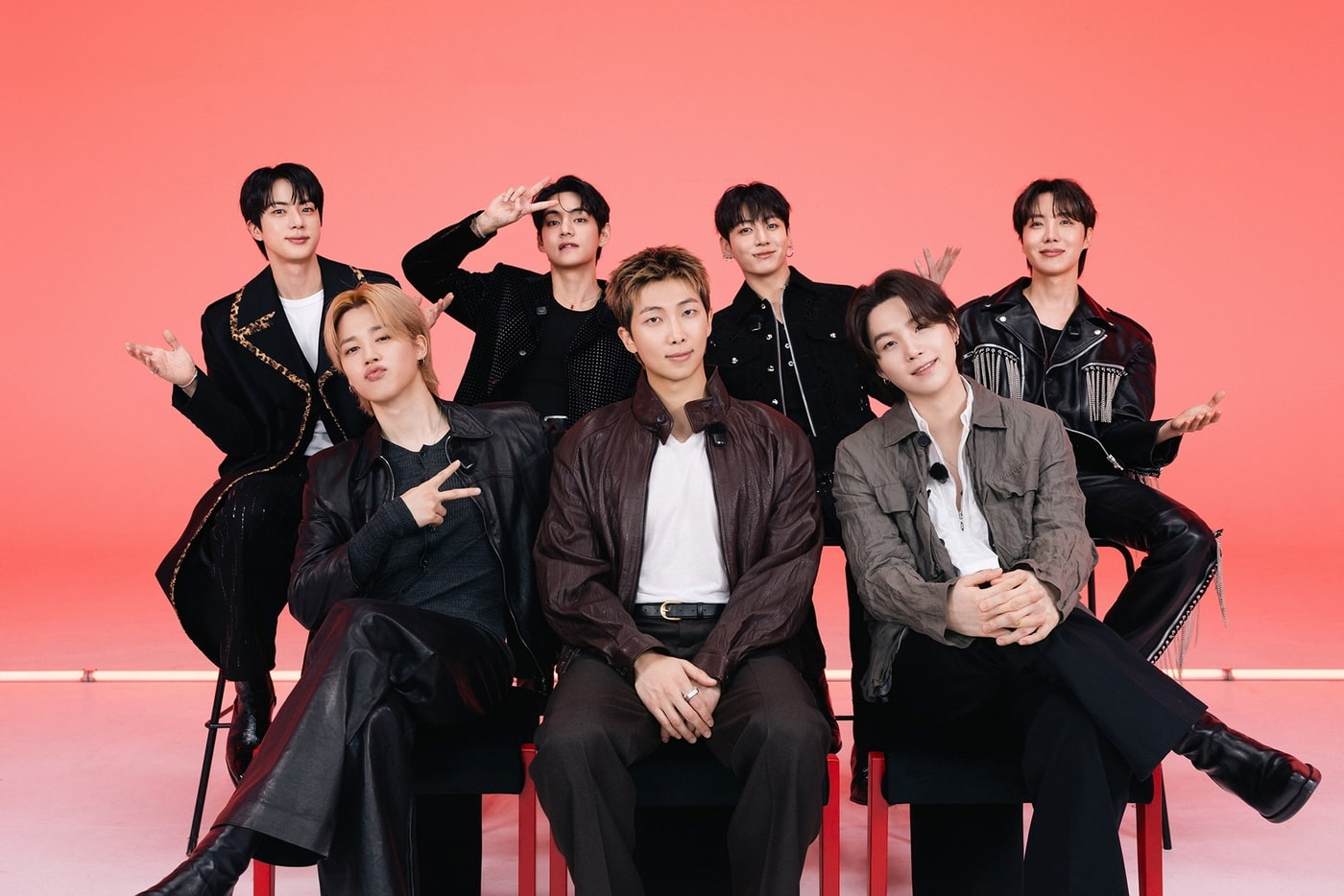 BTS 'Dynamite' Streams 900 Million Times on Japan’s Oricon… First Overseas Artist to Achieve It