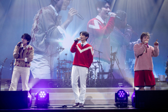 FT Island Wraps Up Year-End Concert, “Please Look Forward to 2026”