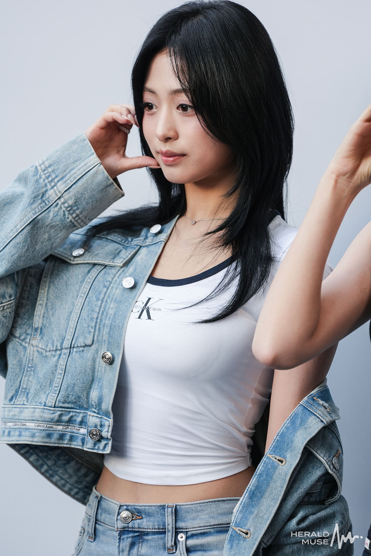 [포토] 아현, 섹시 크롭탑