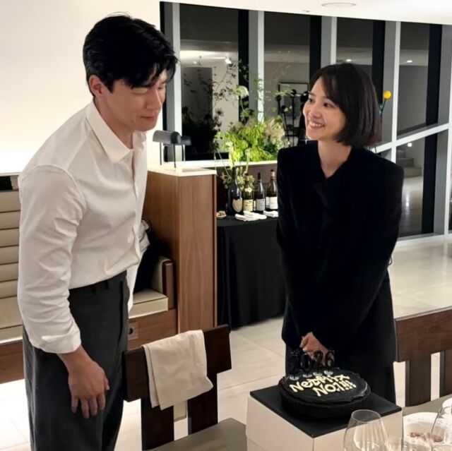 윤승아, ♥김무열 결국 눈물 쏟게 한 '넷플릭스 1위'…뒤늦게 공개된 축하 현장