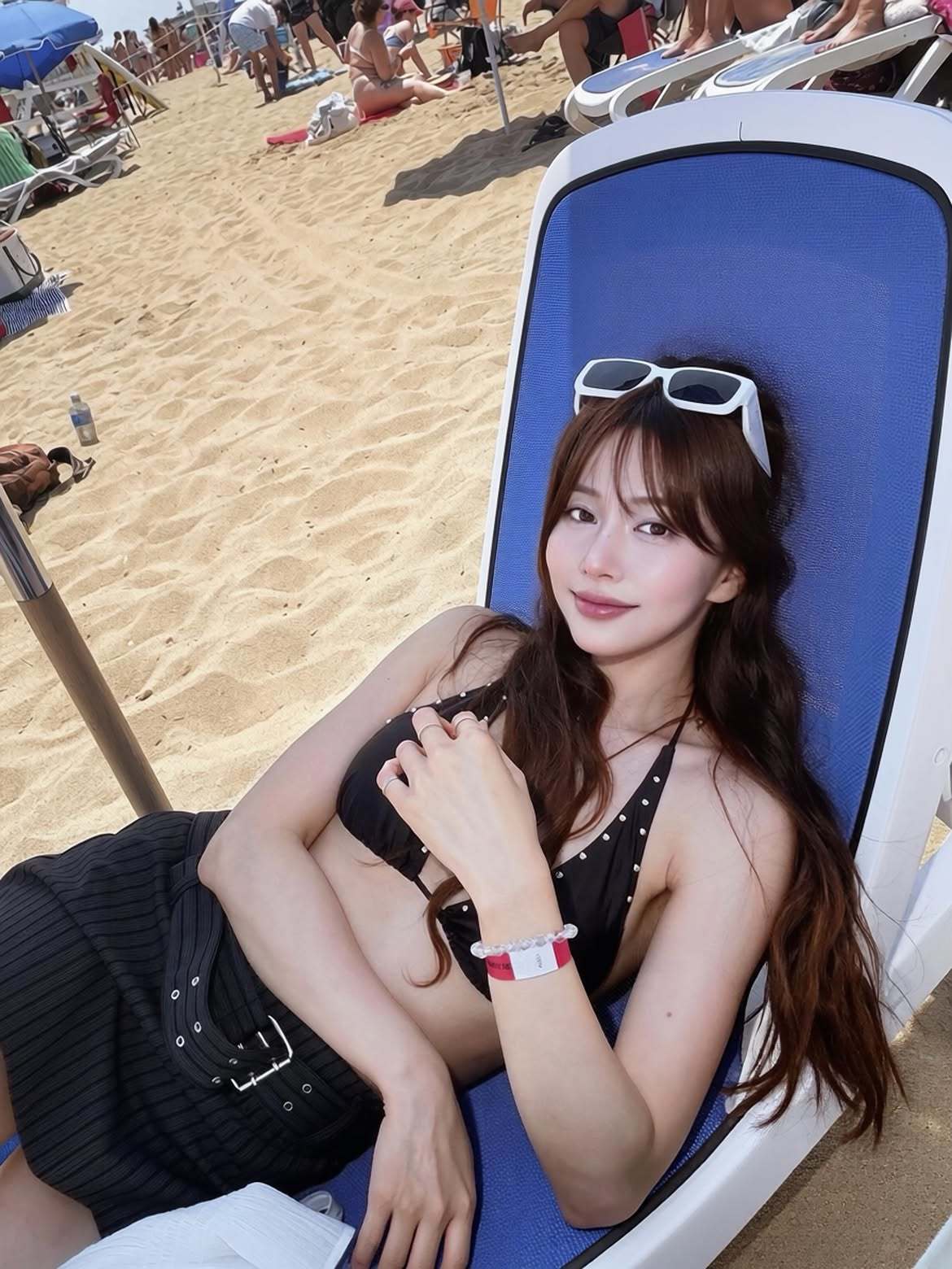 Han Bo-reum’s bikini figure, flawless with not a single bit of bulge [DA★]