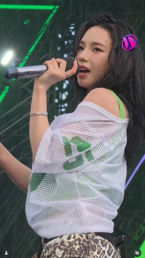 Karina又在Waterbomb之后来了个反转……把出场费全押上的“脂肪抽吸”，徐仁英又该怎么办