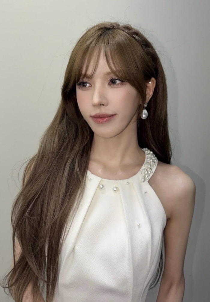 레드벨벳 웬디 맞아? '뼈만 남아' 몰라볼 정도…"건강 걱정" 팬들 우려
