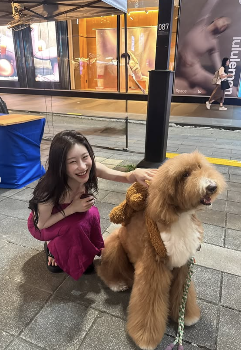 사진 = 채령 SNS 계정