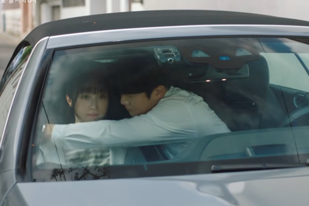 K-drama “Love Comes” Breaks 13% Ratings After Just Two Episodes—Word of Mouth Is Unusually Strong… Now Ramping Up the Blockbuster Hit Run