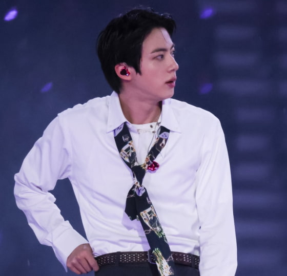 'God of Beauty' BTS's Jin, Perfect Visuals in Torrential Rain → Passionate Live… No. 1 in Korea's Real-Time Trends