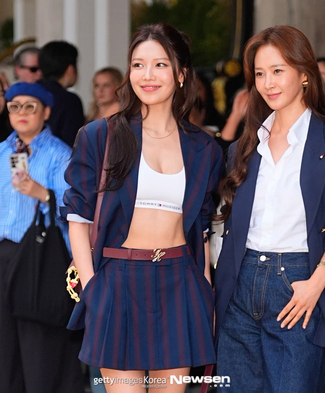 Choi Sooyoung Shows Off Defined 11-Line Abs… Stole the Show at New York Fashion Week