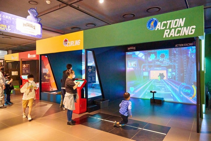 View of Legend Heroes Jamsil Lotte World Mall Branch
