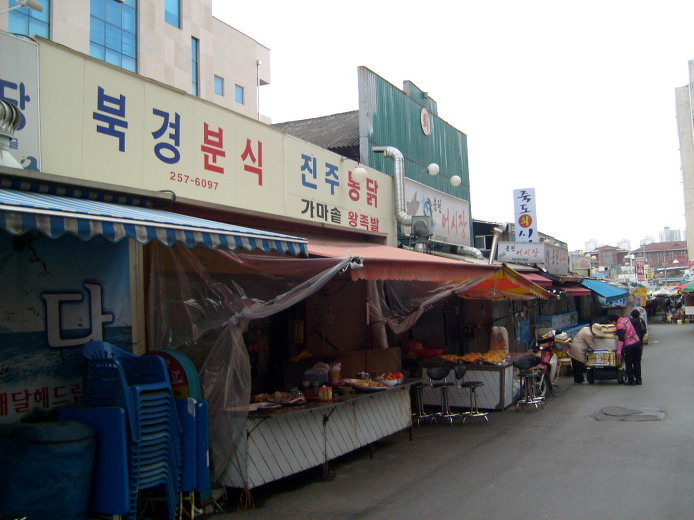 대구 남문시장 상가 모습.