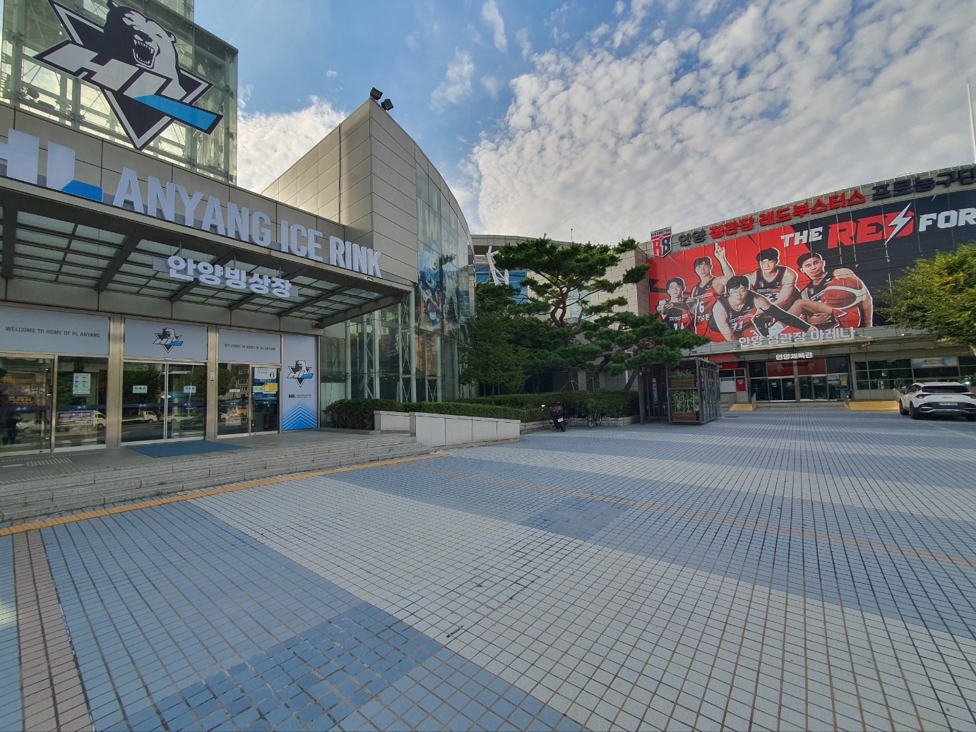 Anyang City Corporation Ice Rink Located on B1 of Anyang Sports Complex