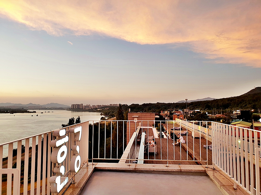 Hangang Museum: Contemporary Art on the 4th Floor by the Han River in Paldang