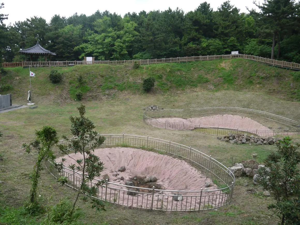 섯알오름 이미지입니다.