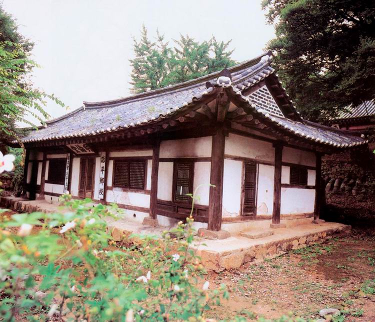 1684년 이건 뒤에도 남은 지평의 배움터, 지평향교
