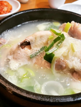고려삼계탕 본점의 대표 이미지입니다.