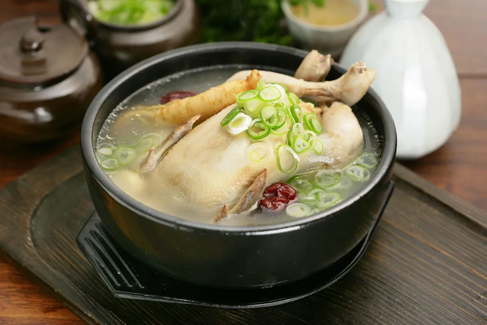 고려삼계탕 시청본점 전경입니다.