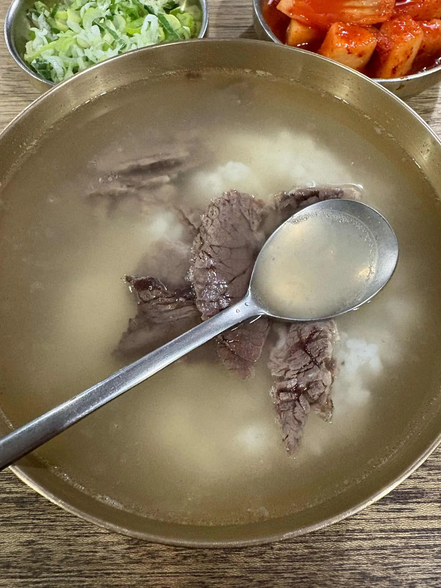 하동관 명동본점 대표 사진입니다.