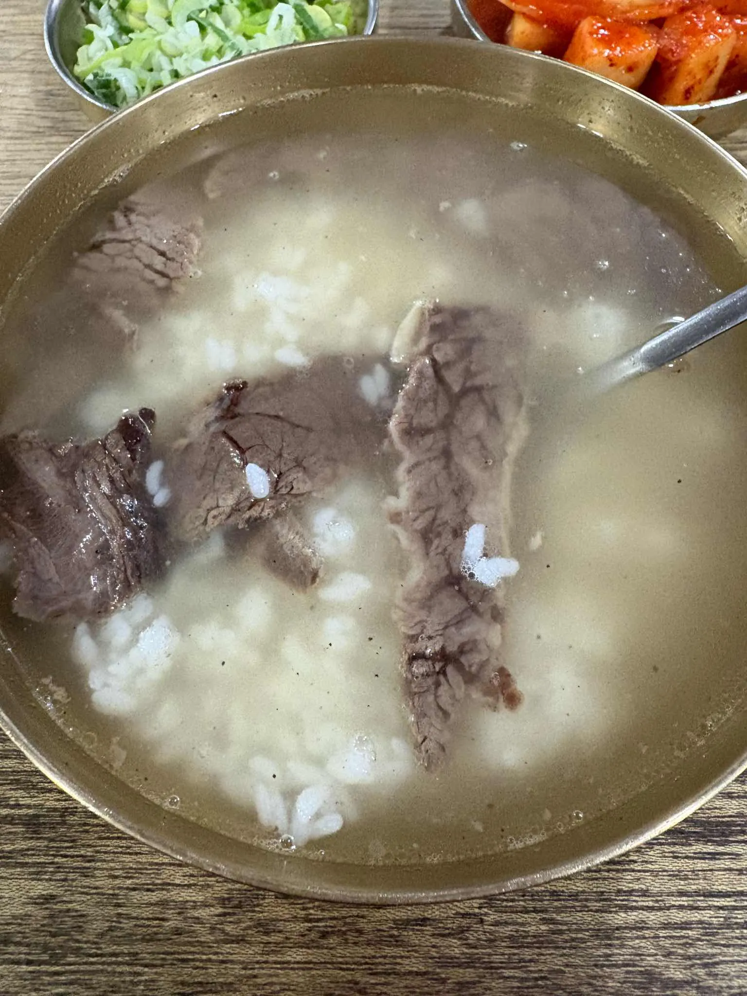 하동관 명동본점 대표 사진입니다.
