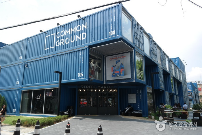 커먼그라운드 전경입니다.