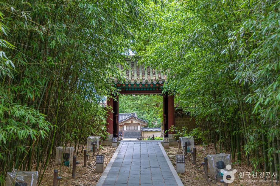 전주 경기전 전경입니다.