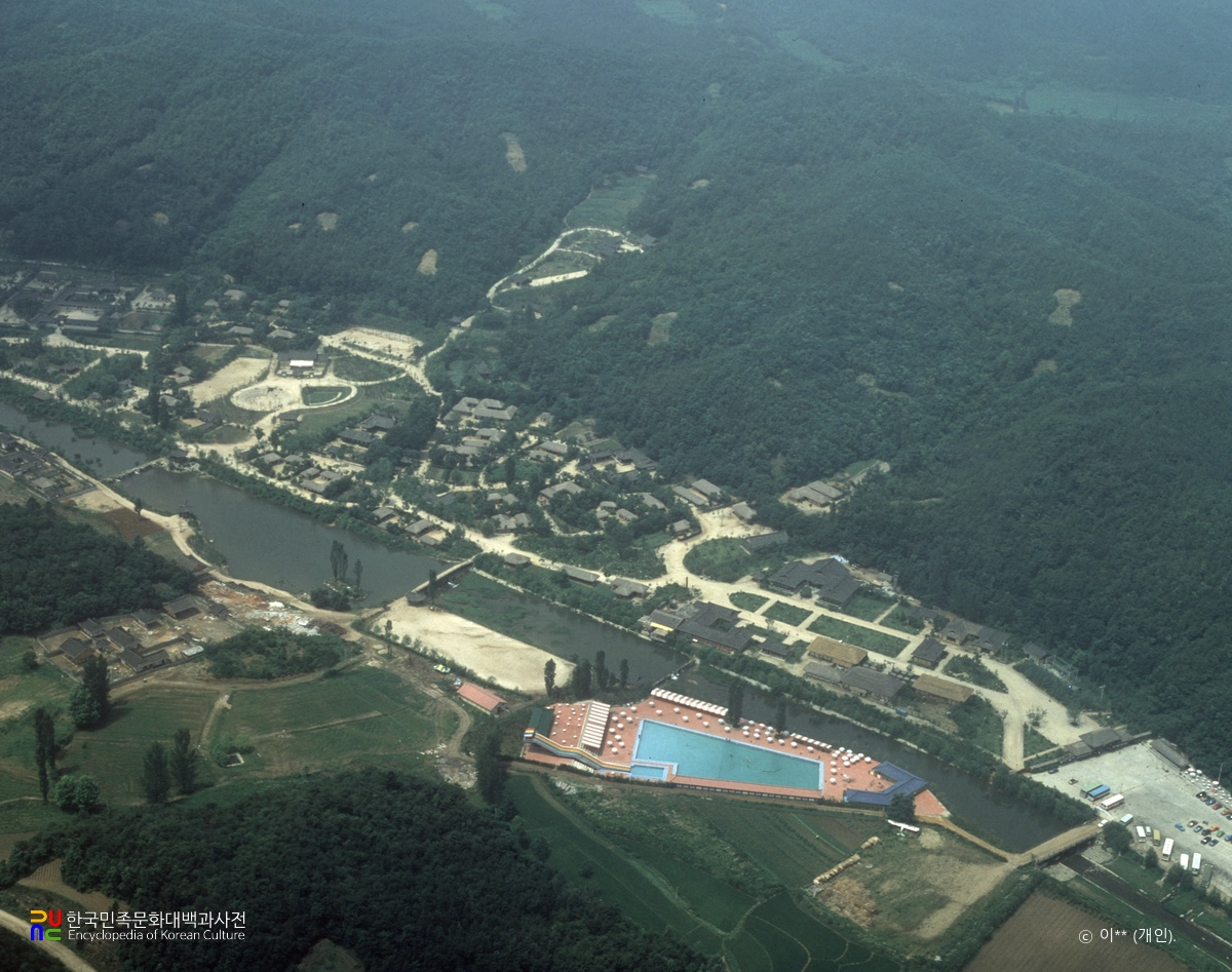 Yongin Korean Folk Village, Expanded to 300,000 Pyeong Since Opening in 1974