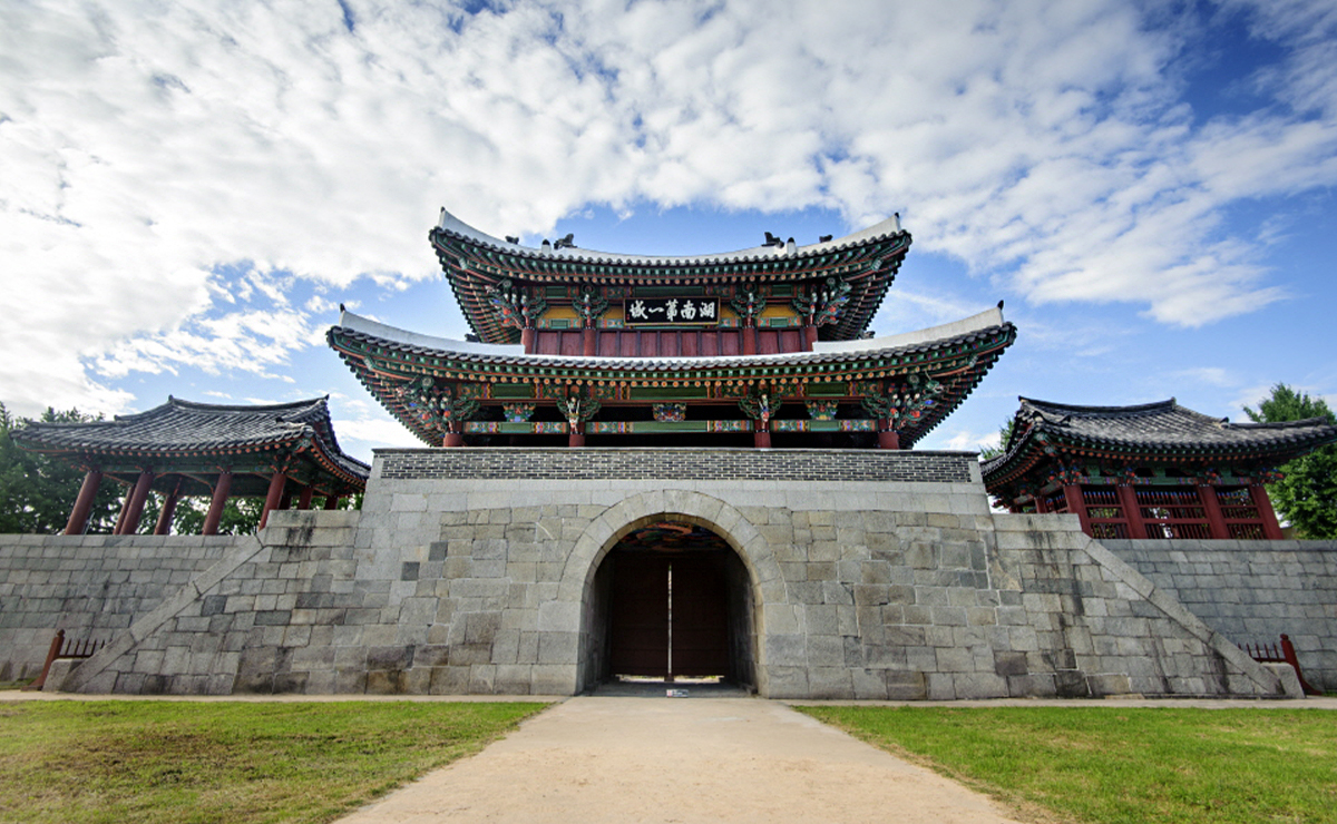 전주 풍남문 전경.