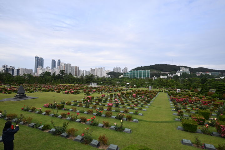 From a 1951 War Cemetery to the World’s Only UN Cemetery: UN Memorial Cemetery in Korea, Busan
