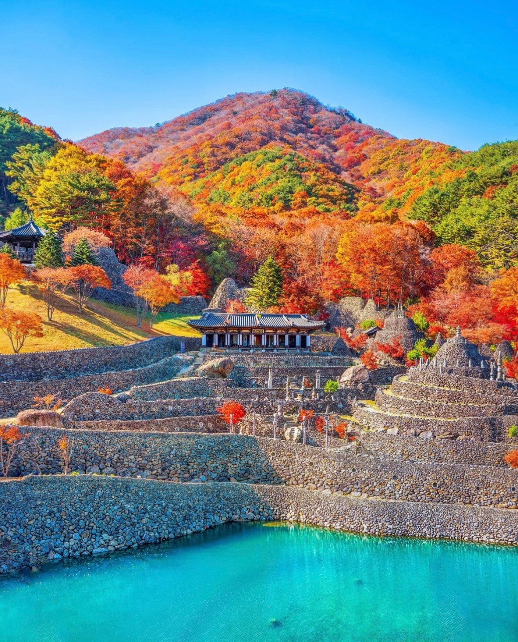 하동 청학동 삼성궁 단풍 소개 글에 게재된 삼성궁 사진입니다.