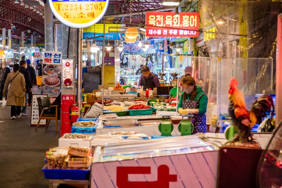 서울연구데이터서비스에 수록된 서울중앙시장 사진입니다.