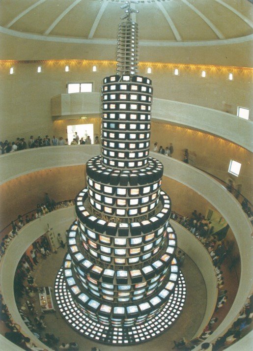 National Museum of Modern and Contemporary Art, Gwacheon — Nam June Paik’s <The More, The Better> and Cheonggyesan Sculpture Park