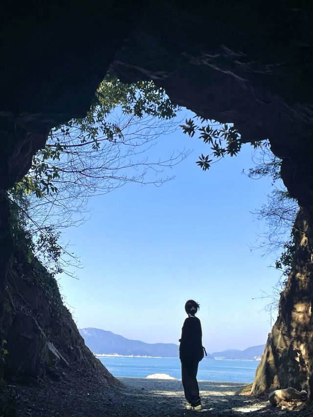 거제도 근포마을 땅굴입니다.