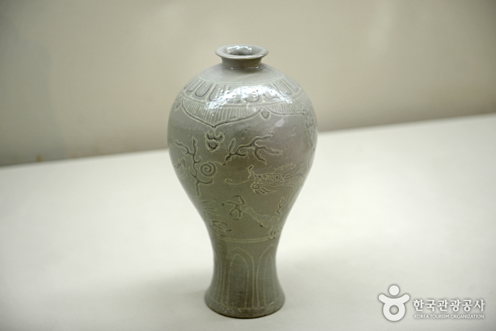 90 Minutes Reading the Jade-Green Celadon of the Sadang-ri Kiln Site at the Gangjin Goryeo Celadon Museum