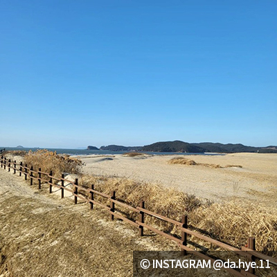 태안 여행 코스를 소개하는 이미지입니다.