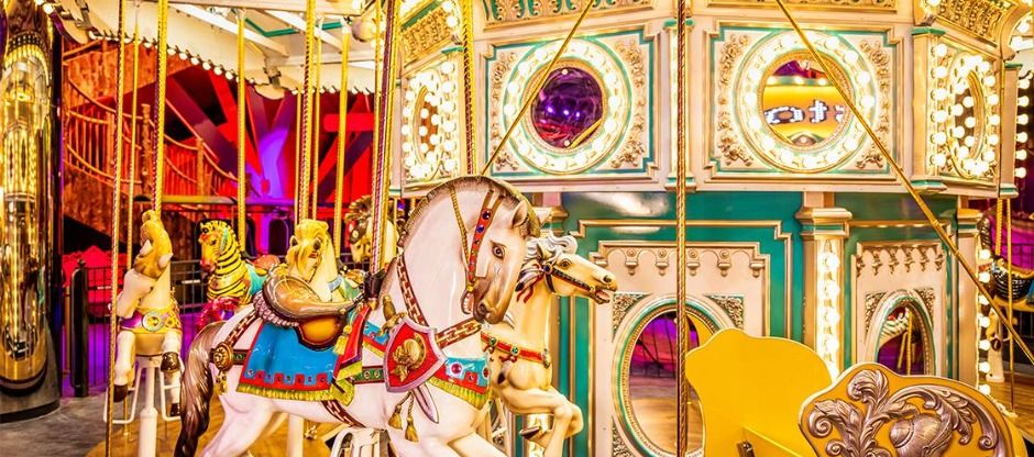 A Night at the Amusement Park: How to Enjoy Paradise City Wonderbox in Person