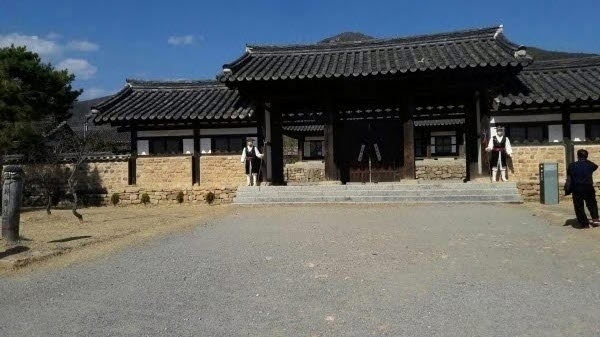 1,410m 성곽 안에 사람이 사는 낙안읍성의 관람 동선