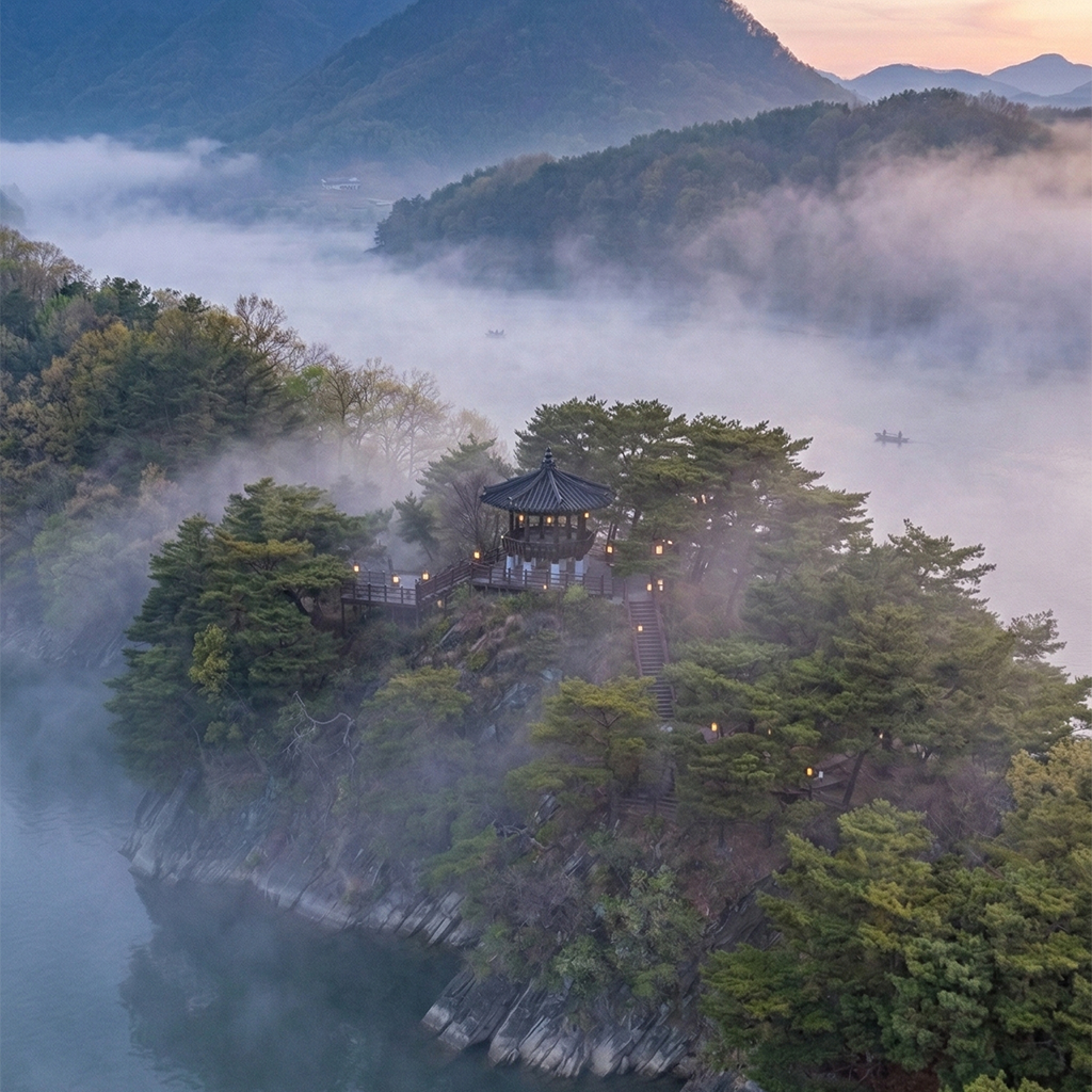 추소리 광장에서 추소정으로 걷는 산책 동선을 보여 주는 사진입니다.