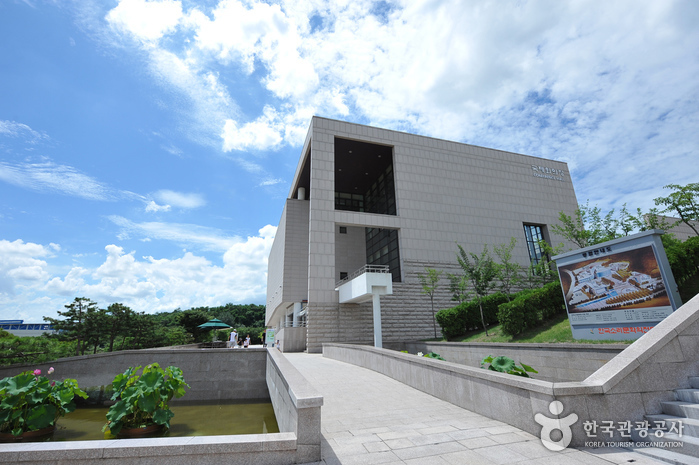 전주 여행지로 소개된 한국소리문화의전당 사진입니다.