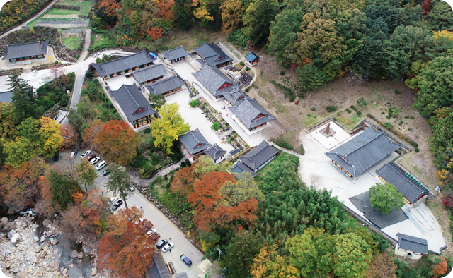 지리산 동쪽 기슭 대원사, 2km 계곡길과 비구니 선원의 시간