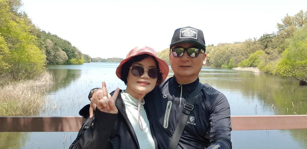 낭산김준연선생기념관과 주변 경관을 담은 사진입니다.