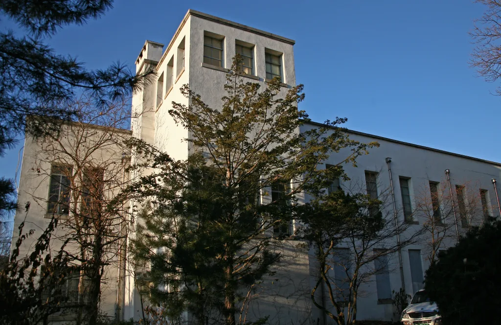 간송미술관 관람 공간을 보여주는 현장 이미지입니다.