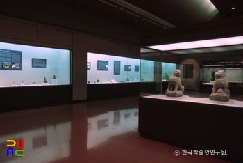 국립대구박물관 내부 전시 공간입니다.